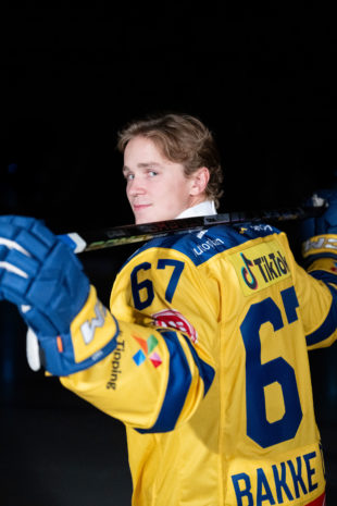 seriedrakt25-5