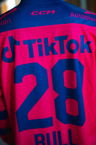 rosadrakt4
